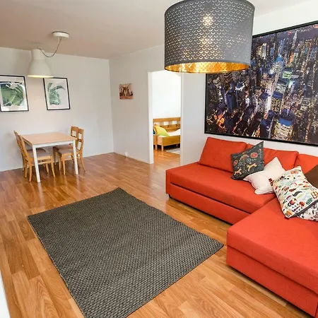 凯米别墅旅舍 *