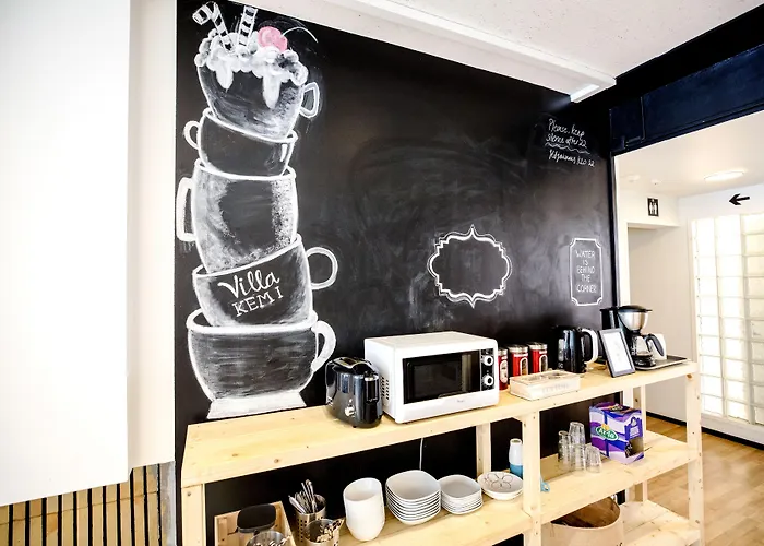 Villa Kemi بيت شباب كيمي